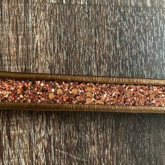 Michael Kors, bronze, metallic and glittery belt size large - Picture 4 of 6